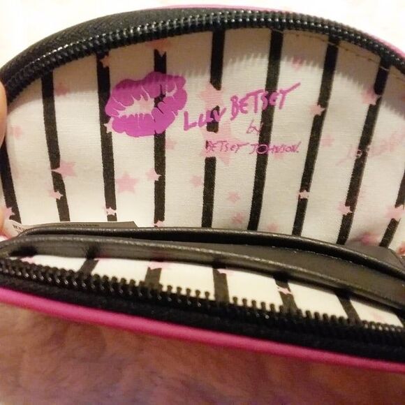 Luv Betsey Johnson Hot Pink Cat Face Wristlet Wallet Silver Glitter Eyebrows - Picture 5 of 6